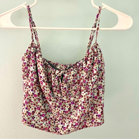 ARITZIA Sunday Best floral smocked milkmade crop top size extra small - Picture 1 of 8
